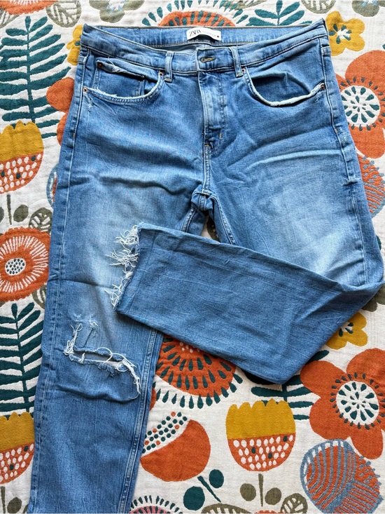 Zara Denim - Zara Light Blue Boyfriend Jeans with Knee Distress